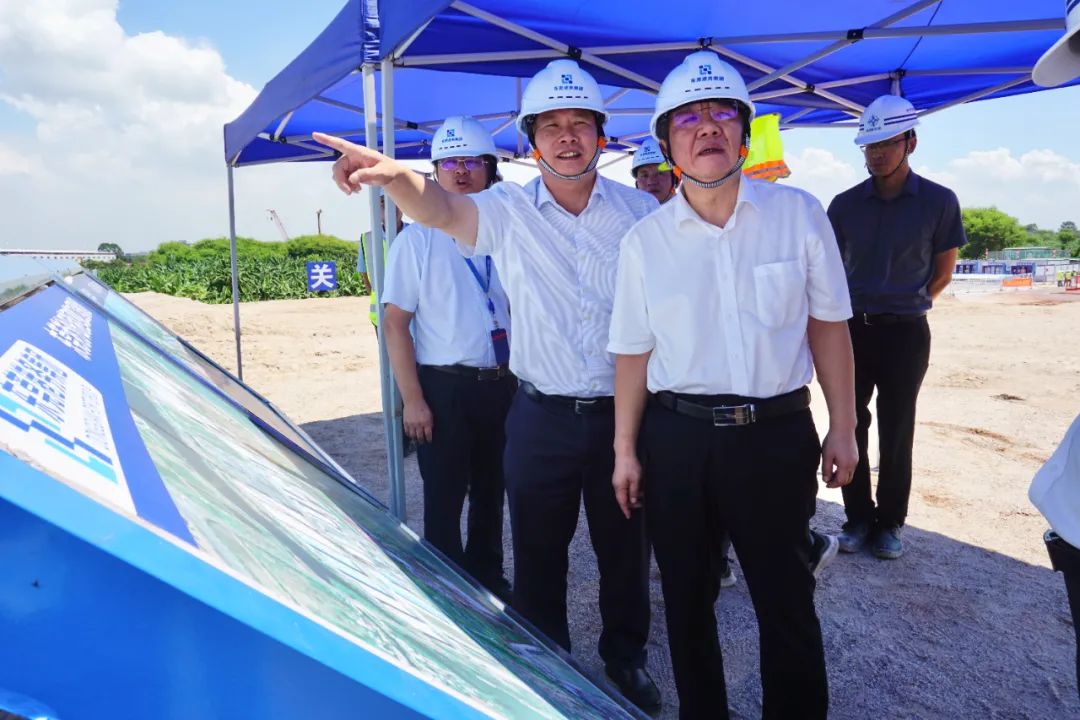 市國資委副主任徐險峰到東莞港務(wù)集團督導檢查安全生產(chǎn)和消防工作